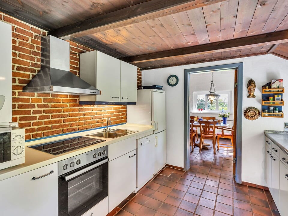Kitchen, Wood, Flooring, Interior Design, Ceiling, Countertop, Furniture, Floor, Home, Room