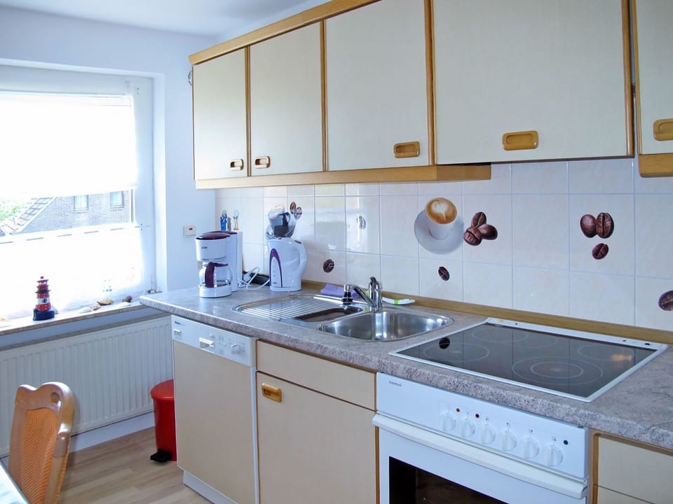 Room, Property, Kitchen, Cabinetry, Furniture, Countertop, Building, House, Interior Design, Real Estate