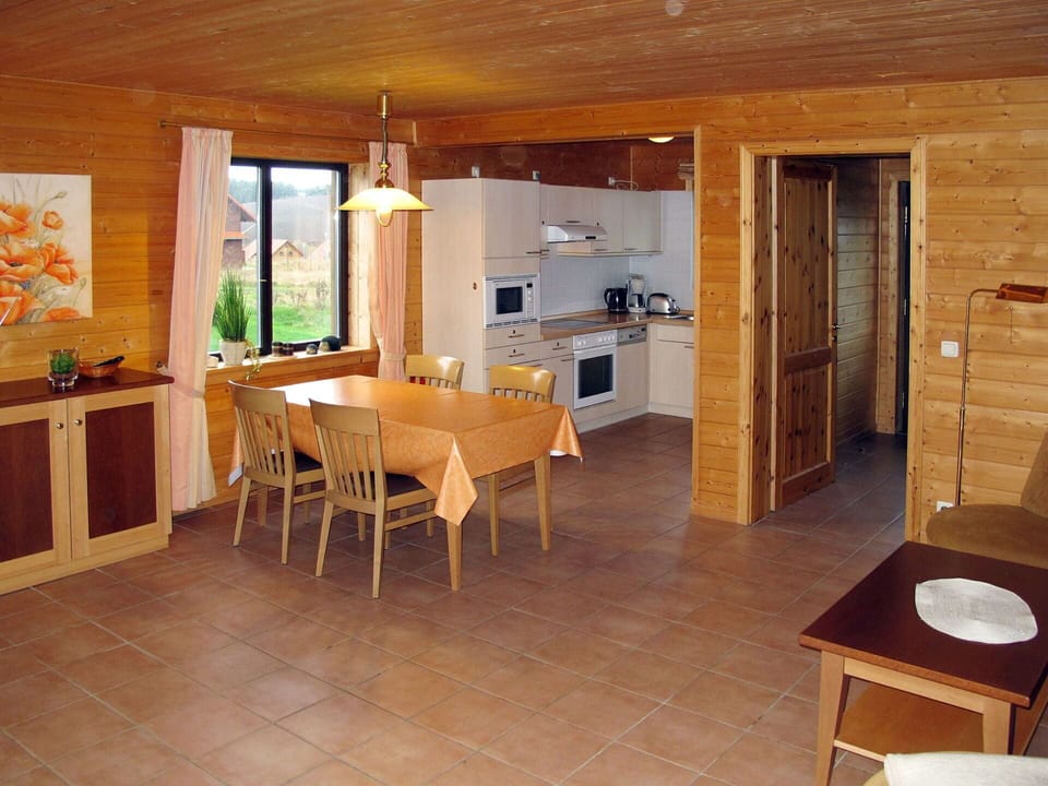 Room, Property, Furniture, Building, Floor, Interior Design, House, Flooring, Hardwood, Table
