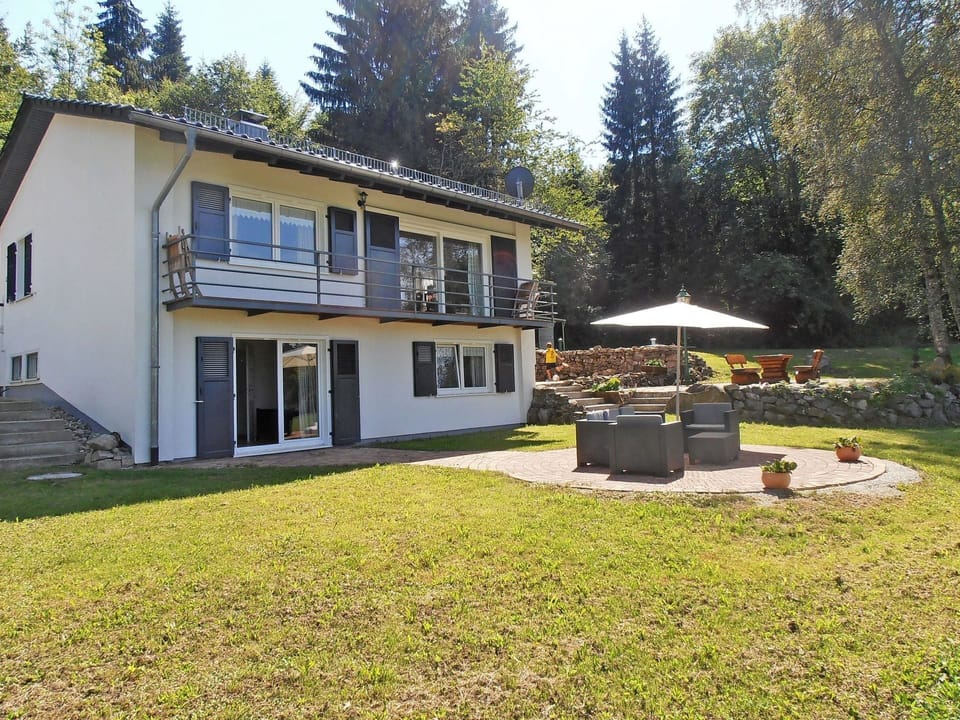 Property, Home, House, Real Estate, Building, Cottage, Estate, Farmhouse, Land Lot, Roof