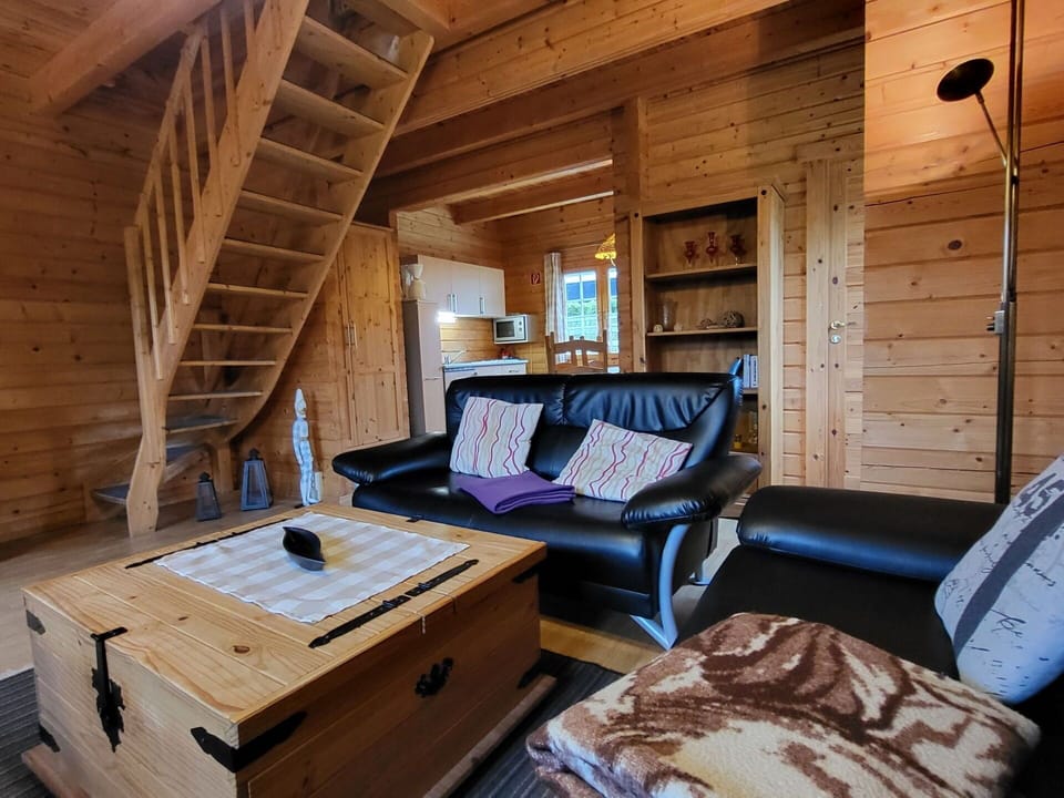 Furniture, Interior Design, Flooring, Floor, Wood, Table, Room, Ceiling, Lighting, Apartment