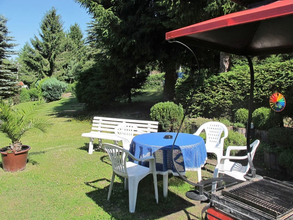 Property, Backyard, Patio, Yard, Tree, Outdoor Table, Grass, House, Table, Garden