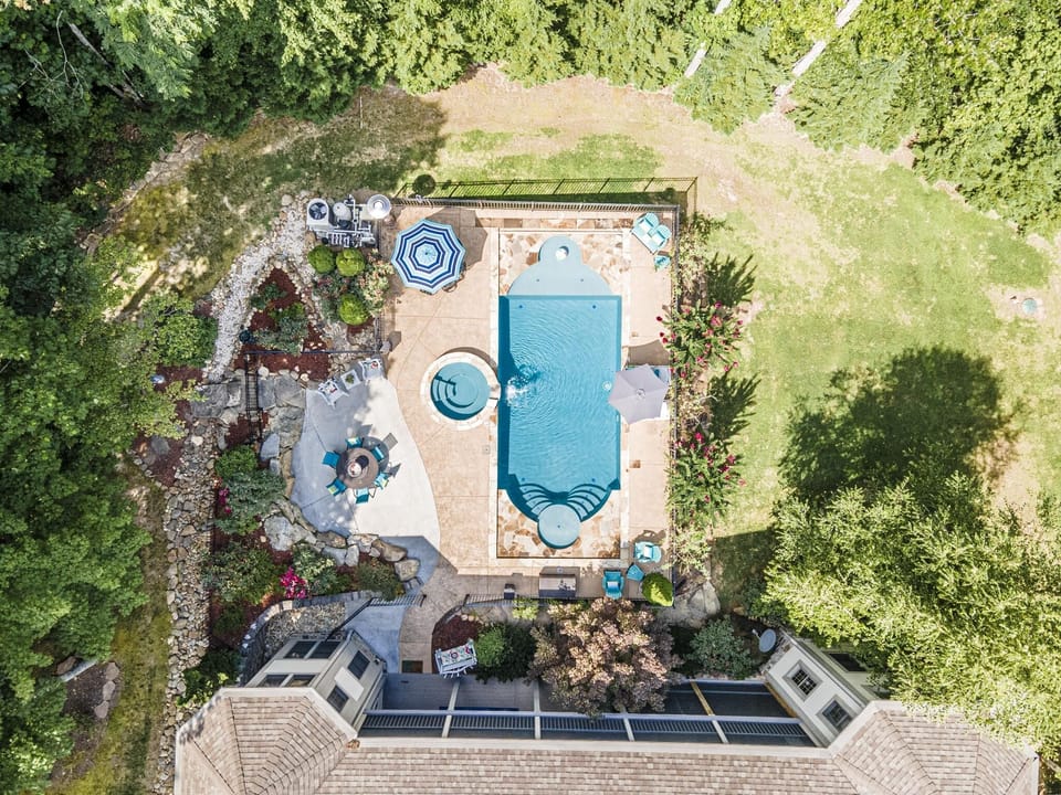 Pool and seating backyard