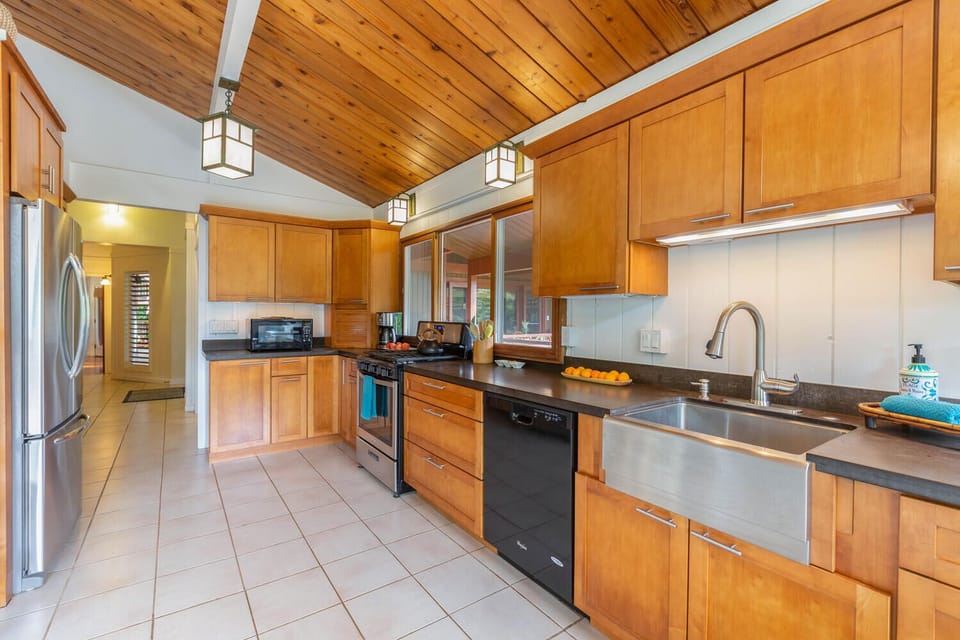 All the cookware for a gourmet hawaiian meal