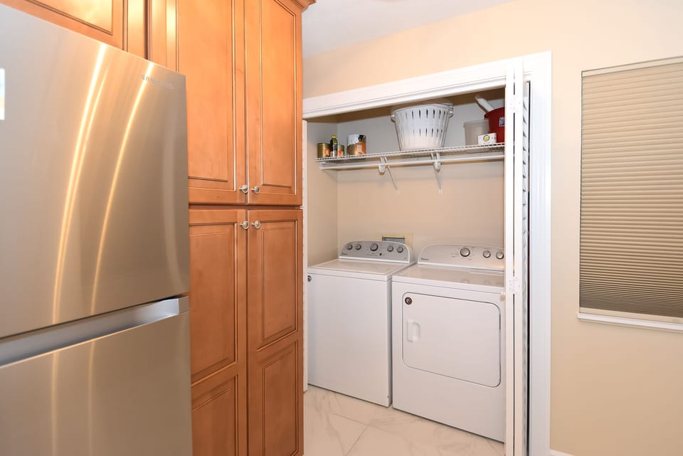 Inlet Reef Club 211- Washer and Dryer