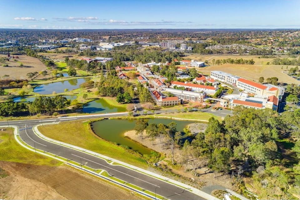 Western Sydney University - Open Space