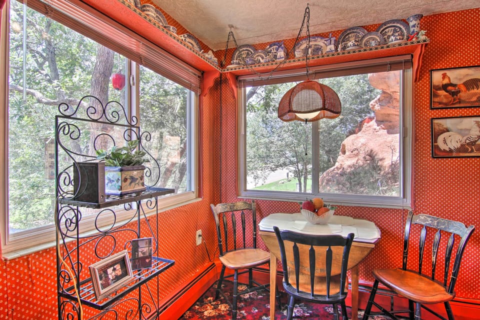 Manitou Springs Vacation Rental | 1BR | 1BA | 950 Sq Ft | Staircase to Access