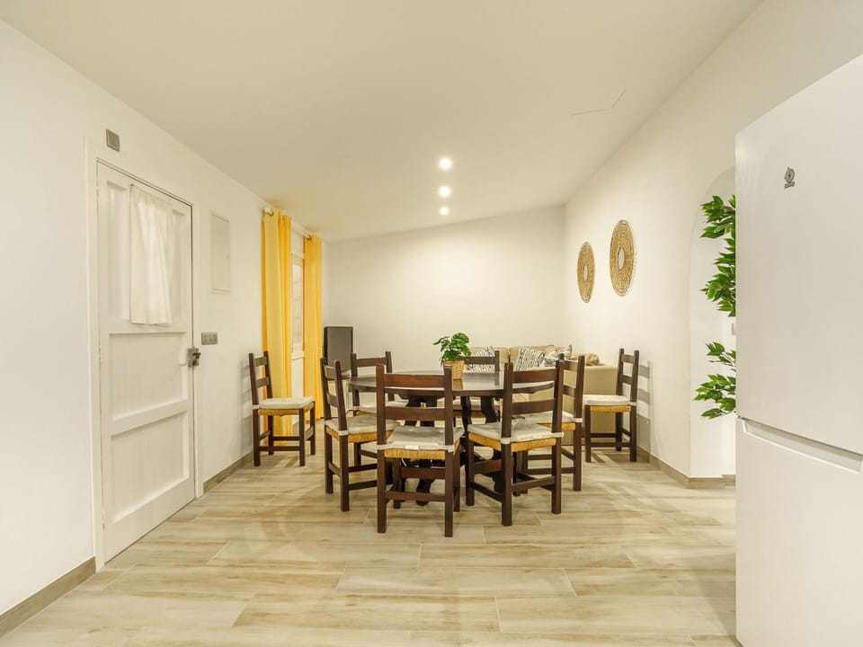 Furniture, Plant, Houseplant, Door, Chair, Wood, Interior Design, Building, Hall, Floor