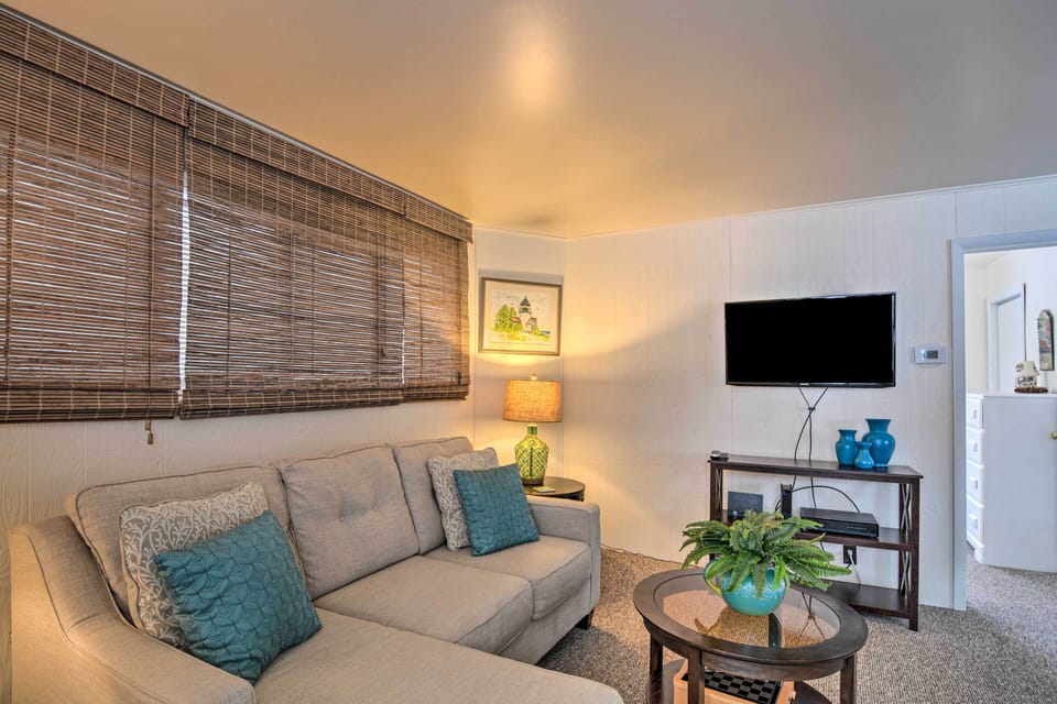 East Tawas Vacation Rental | 3BR | 1.5BA | 1,300 Sq Ft | Stairs to Access