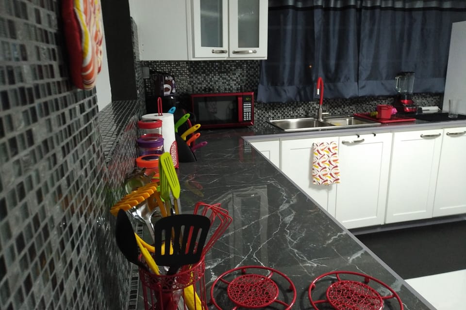 Fully equipped kitchen