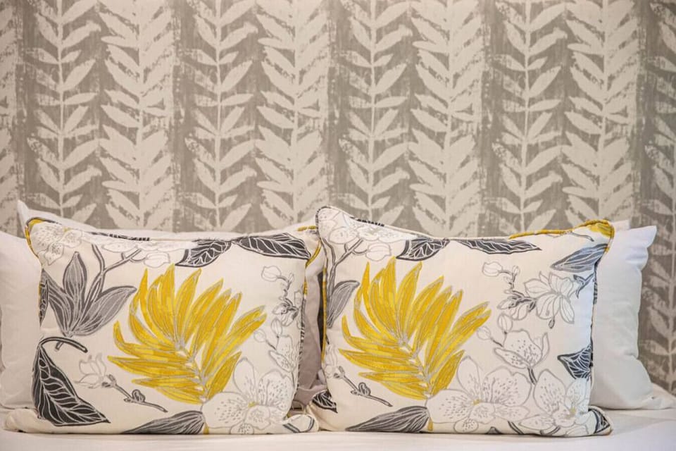 Coral Shore Villa - Luxurious soft furnishings