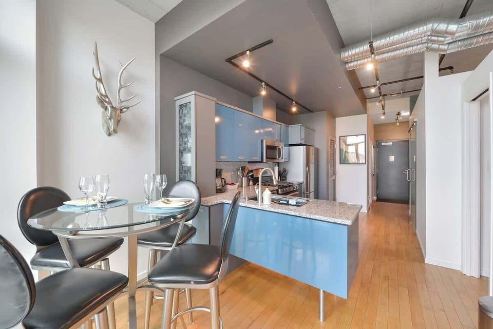Dining with a view and open plan kitchen space.