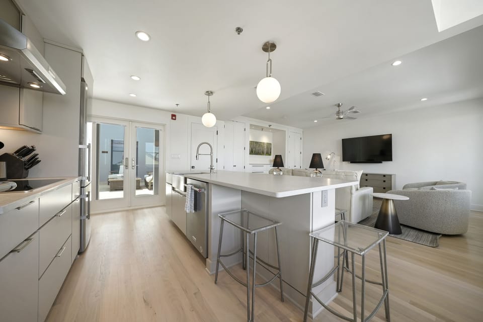 11' KITCHEN ISLAND WITH SEATING FOR FIVE
