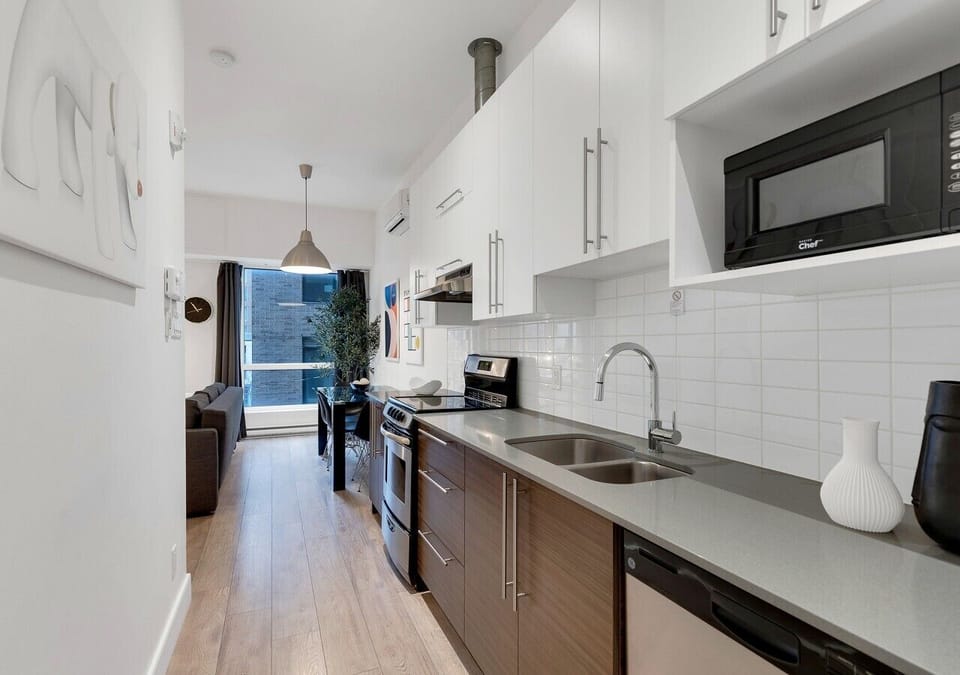 03-KITCHEN-01-DT-303