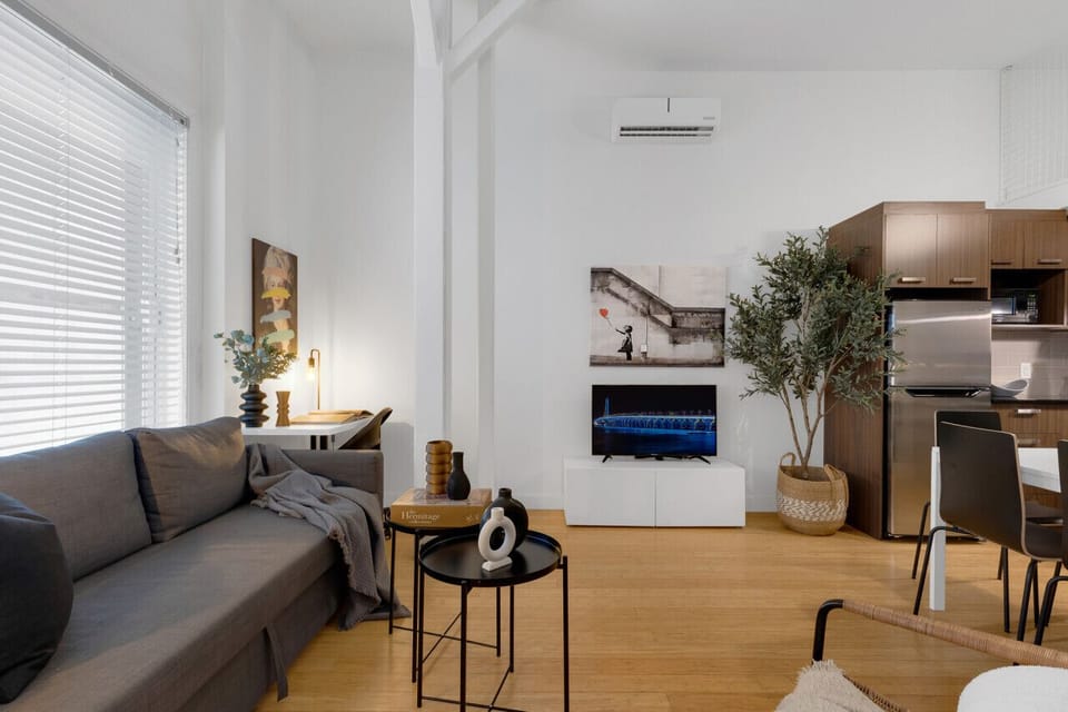 Living Room: Features 1 sofa beds and a Smart HD TV. Log in to your favorite streaming services like Netflix, Disney+, and Prime.