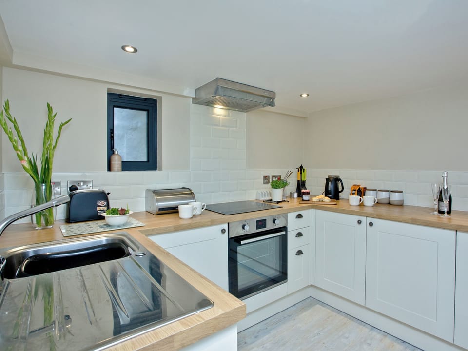 Kitchen | Bedford VillasBay Tree, Tavistock
