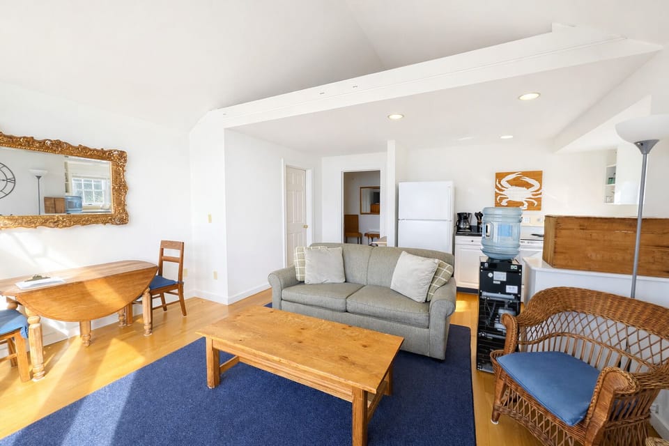 Open living area.