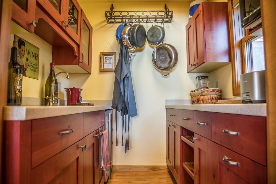 Four Sisters House also has a butler's pantry with a wine cooler.