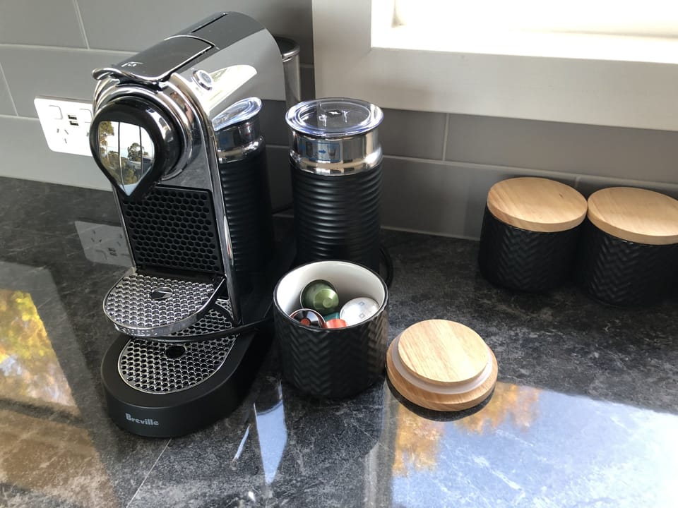 Quality Nespresso coffee pod machine 