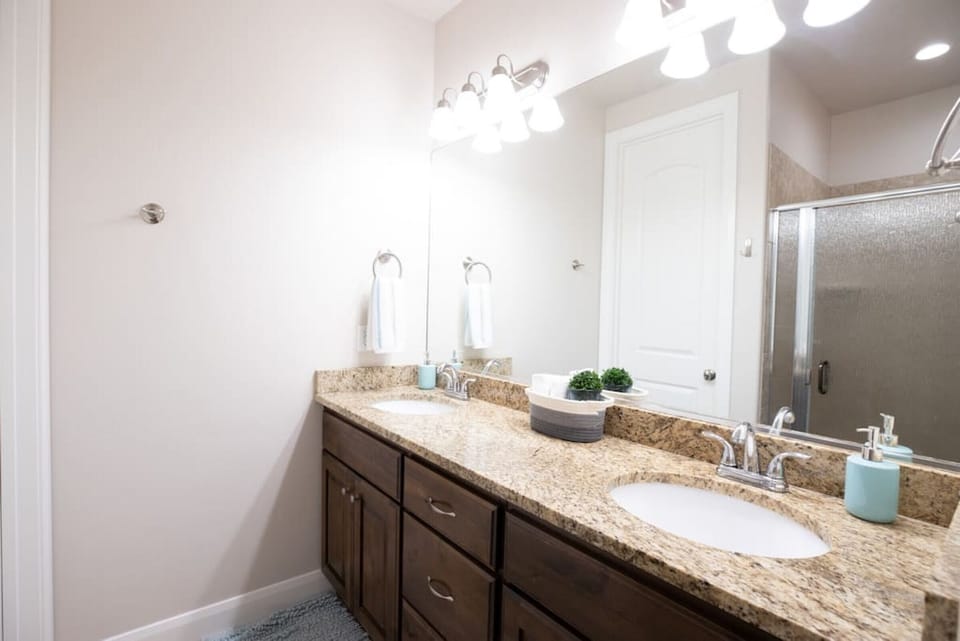 Master bathroom