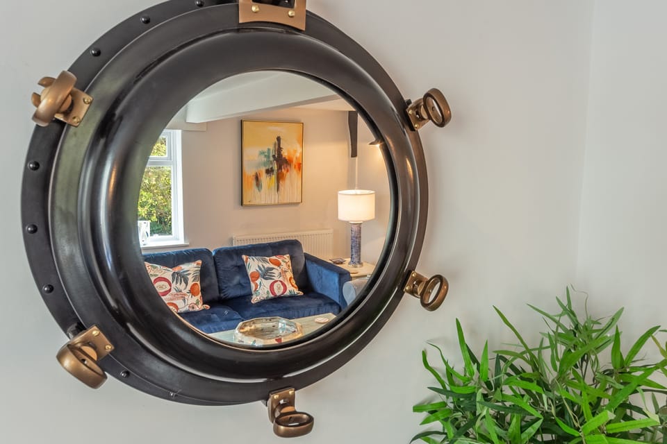 Ground floor: Sitting room