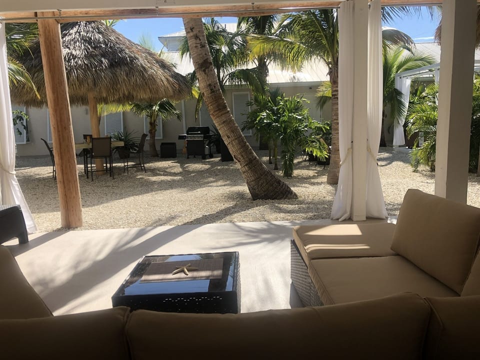 Lounge area