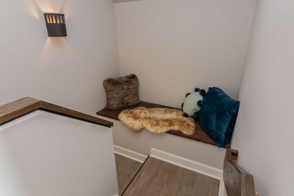 Stairway reading nook