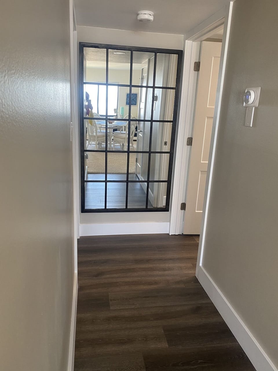 hall to bedrooms