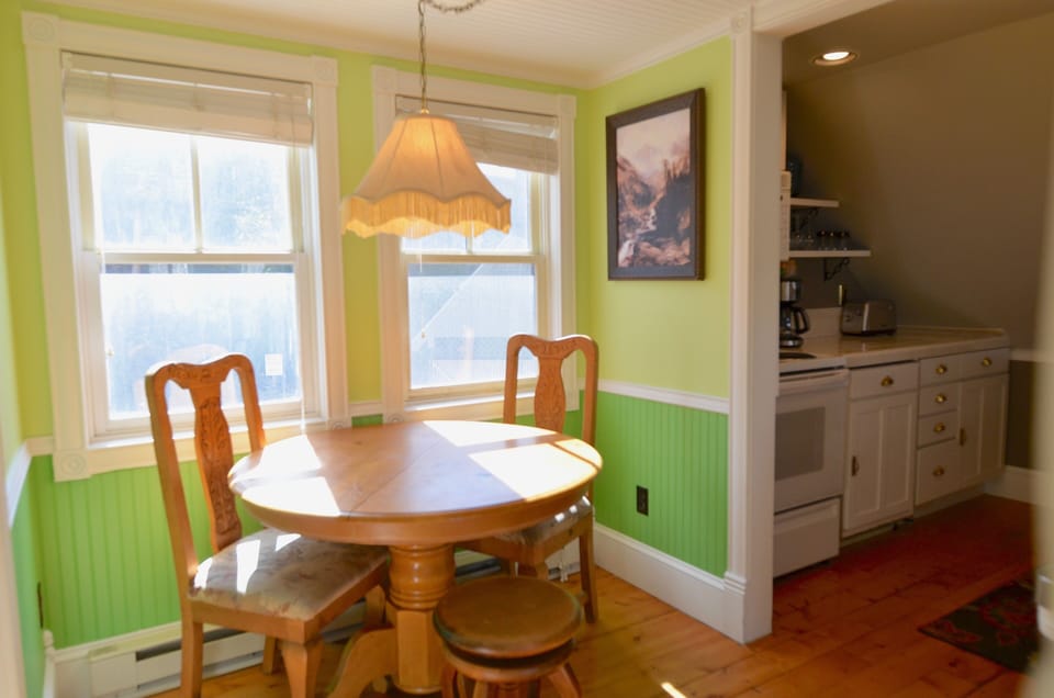 Dining Room Area - The dining room area is a vibrant part of the apartment, directly next to the fully equipped kitchen.