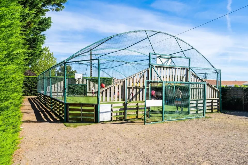 Sport court