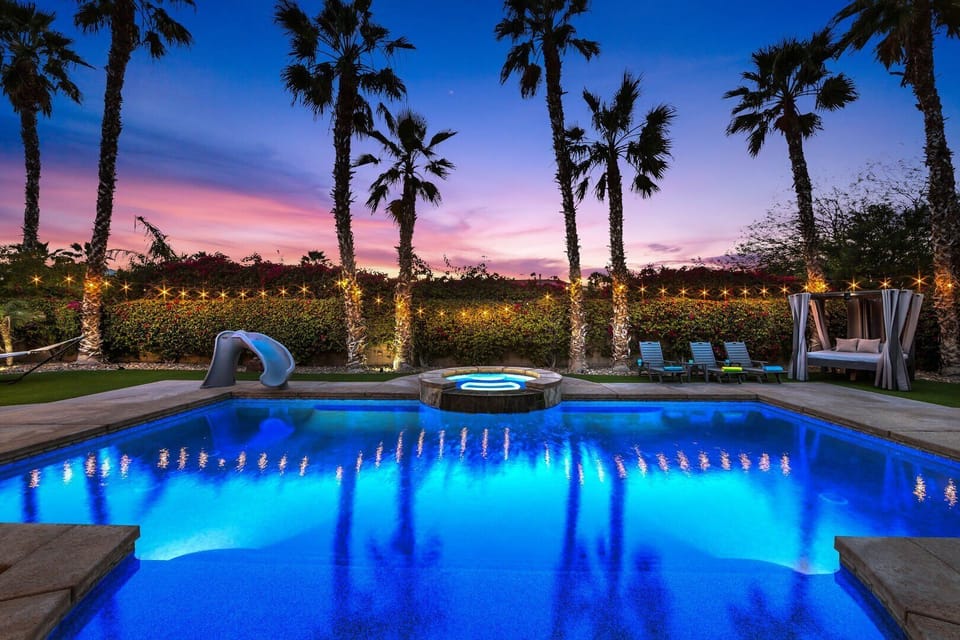 Encore could not get any better than this! A 2,888 sqft luxurious home is ready for you to enjoy!