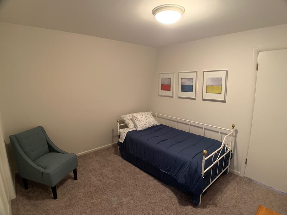 1st guest bedroom - twin bed with trundle bed