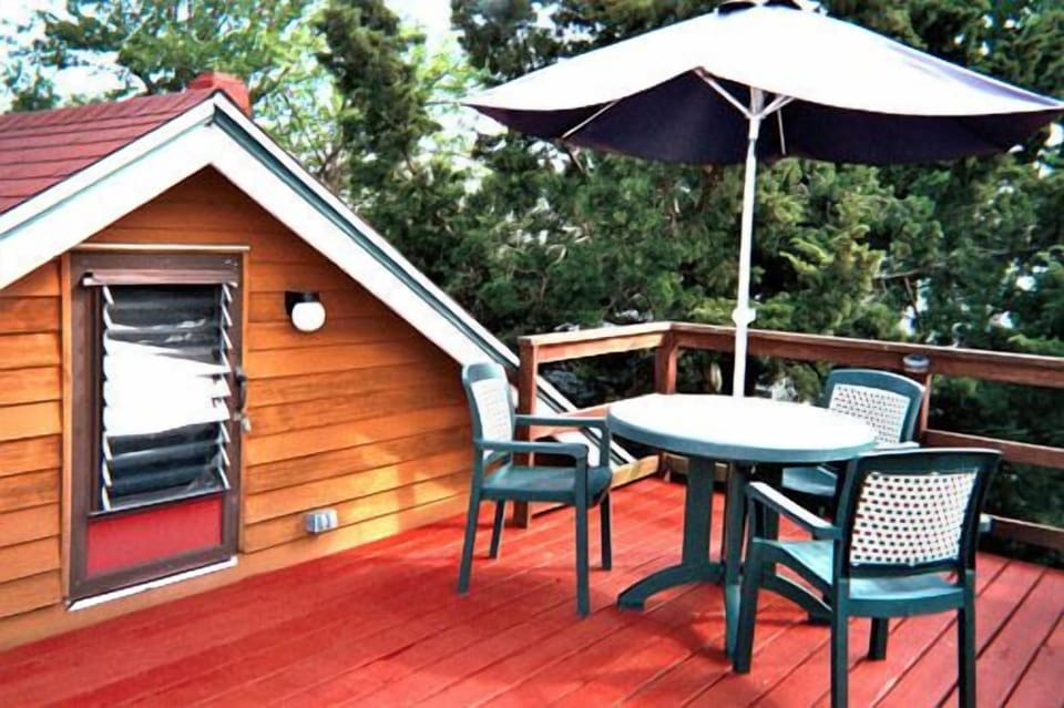 Rooftop Deck