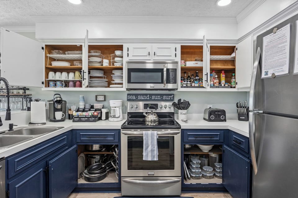 Fully equipped kitchen!
