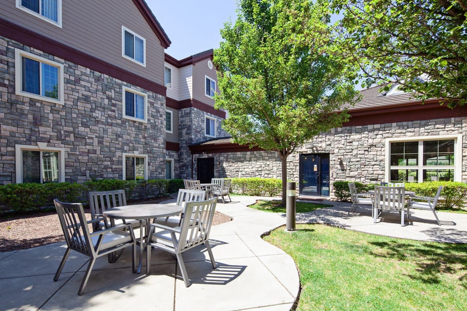 Experience the picturesque atmosphere at this amazing property.