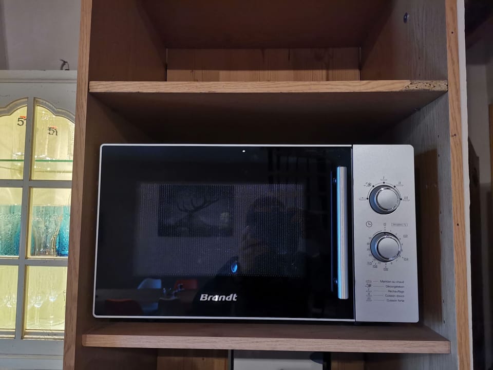 Microwave