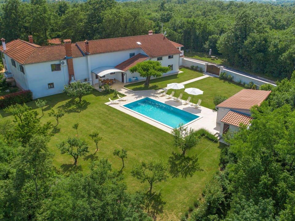 Property, Natural Landscape, House, Aerial Photography, Land Lot, Hill Station, Real Estate, Grass, Rural Area, Bird'S-Eye View