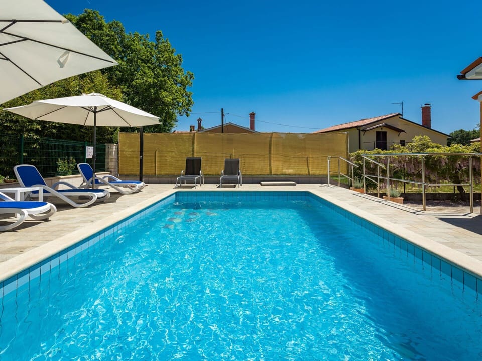 Water, Sky, Property, Plant, Blue, Swimming Pool, Azure, Building, Shade, Body Of Water