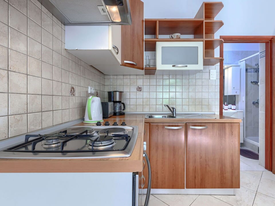 Furniture, Interior Design, Flooring, Wood, Floor, Room, Living Room, Couch, Lighting, Table