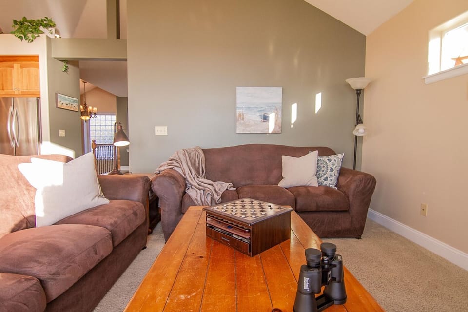 Room for everyone to relax and enjoy family time!
