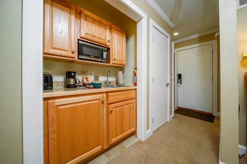 Suite Kitchenette 
