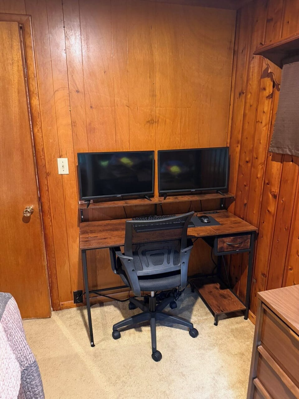 Work station