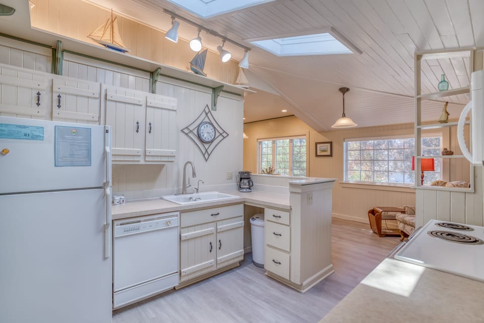 Kitchen area with Amenities
