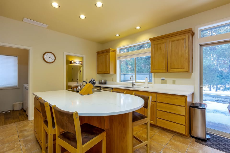 Kitchen - Main Level