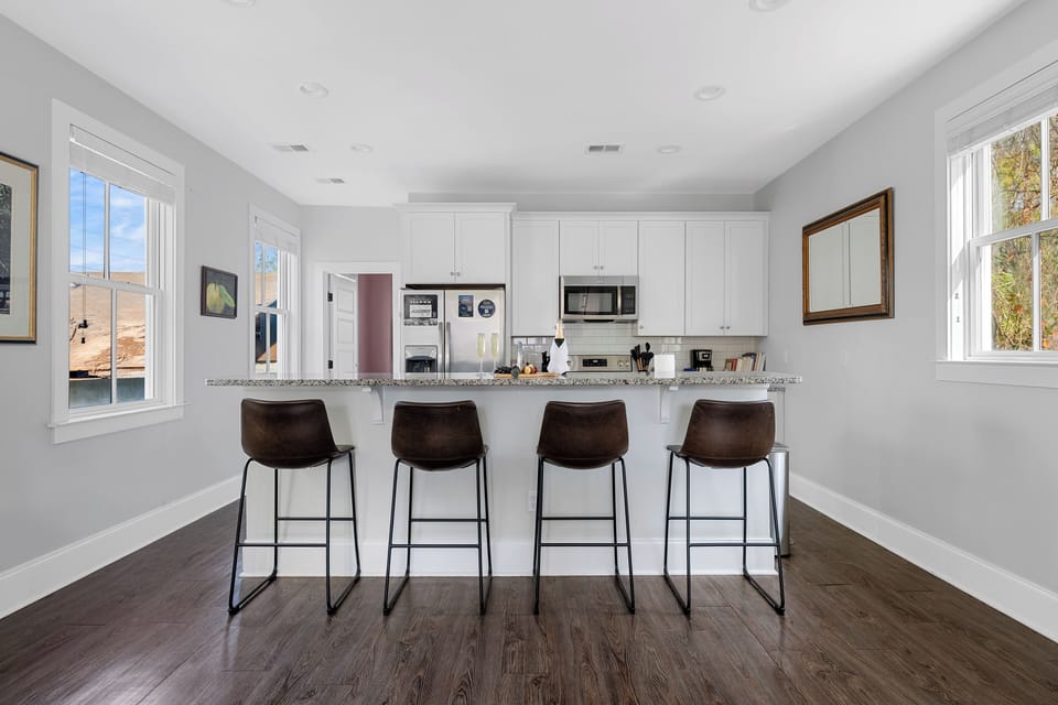 The Little Aster Suite