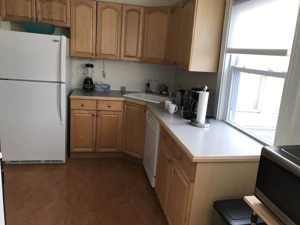 Counterspace for meal prep