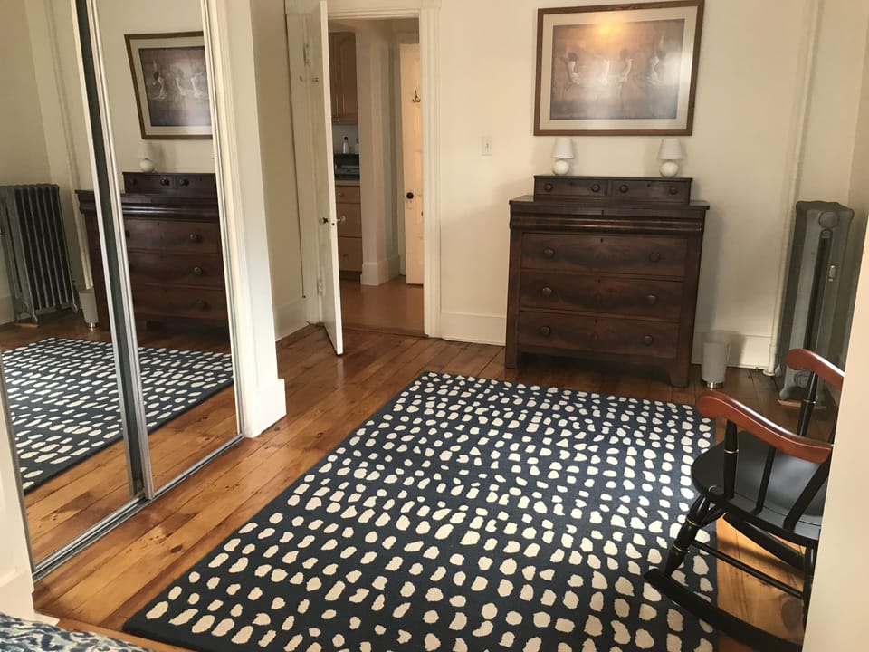 Dressing area 1st bedroom