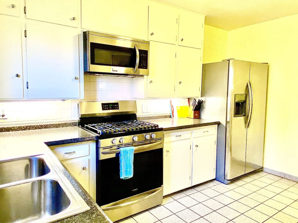 All new stainless Appliances