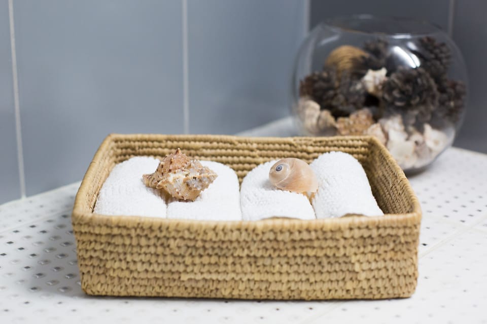 Bathroom amenities