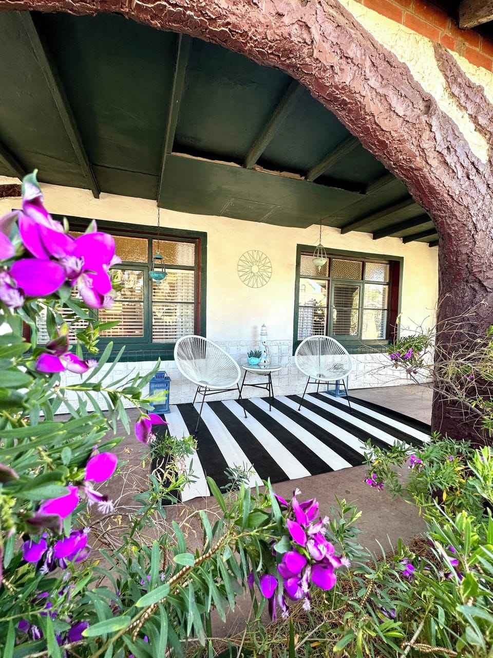 FRONT VERANDAH